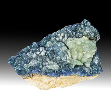 Plumbogummite