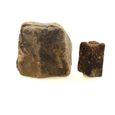 Staurolite (2pcs) 255.0 ct.