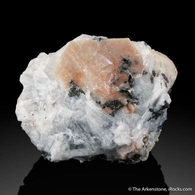 Catapleiite with Albite and Analcime