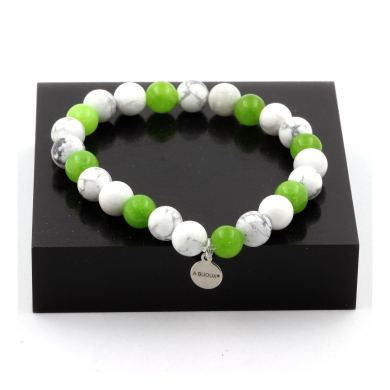 Peridot + Howlite Bracelet 8 mm Beads.