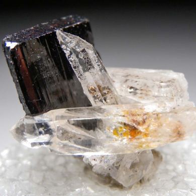 Hubnerite with Quartz