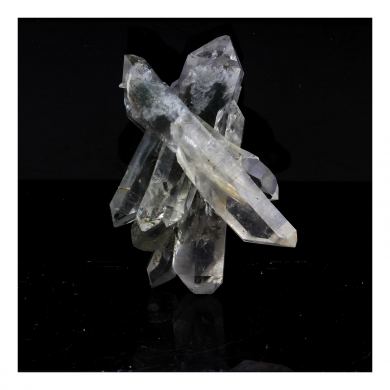 Quartz + Chlorite. 105.0 ct.