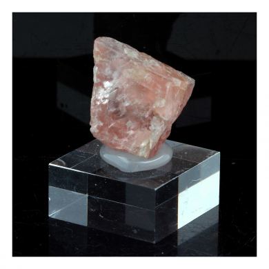 Fluorite. 57.78 ct.