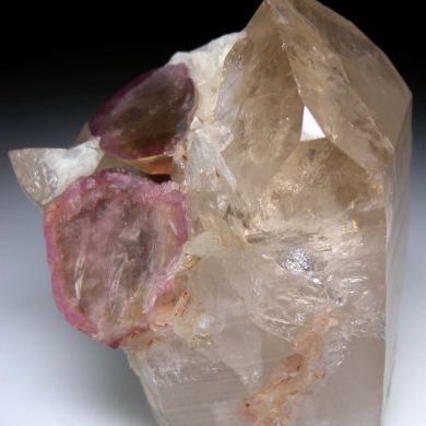 Tourmaline on Quartz