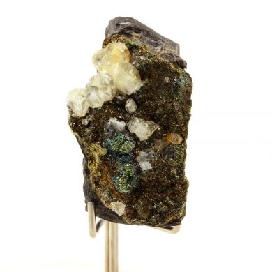 Chalcopyrite + Calcite. 196.30 ct.