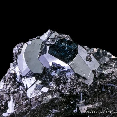 Hematite on Hausmannite