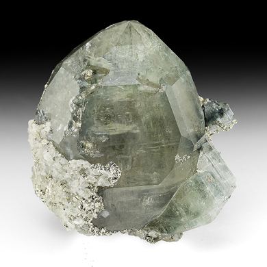 Fluorapatite with Pyrite, Calcite