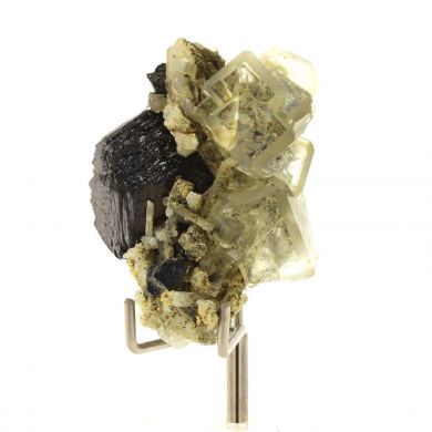 Fluorite + Sphalerite.