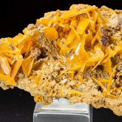 Wulfenite