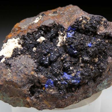 Chlorargyrite, Azurite, Cerussite