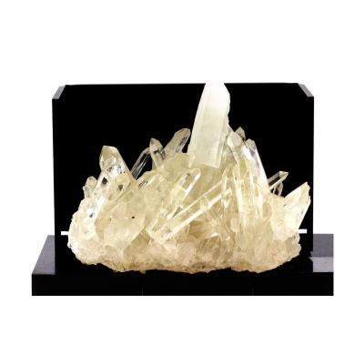 Quartz. 4033.0 ct.