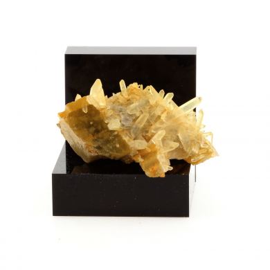 Siderite, Quartz, Pyrite.