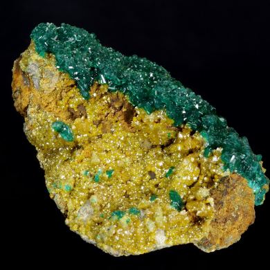 Dioptase with Mimetite