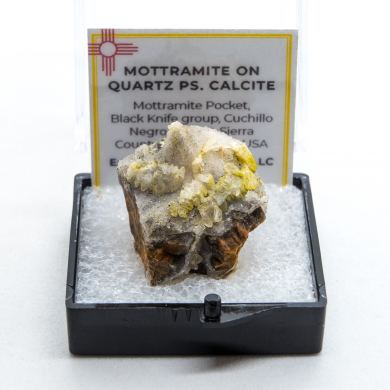 Mottramite on Quartz ps. Calcite