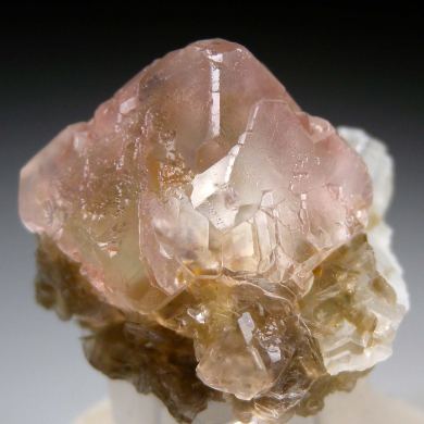 Fluorite on Muscovite