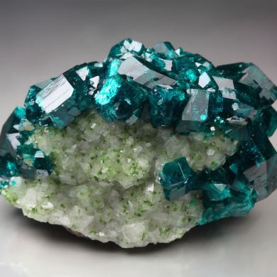 gemmy DIOPTASE, DUFTITE