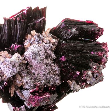 Erythrite