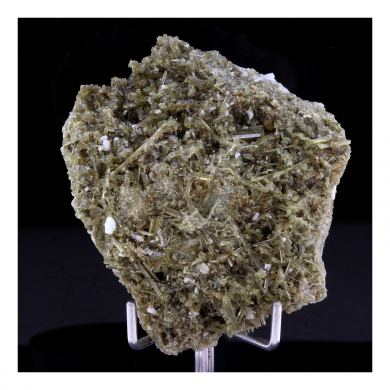 Clinozoisite. 243.0 ct.