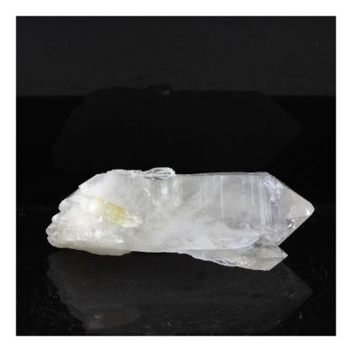 Quartz. 57.20 ct.