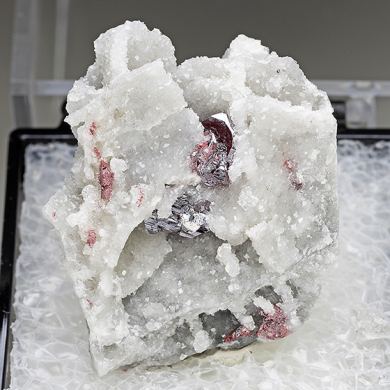 Cinnabar with Quartz