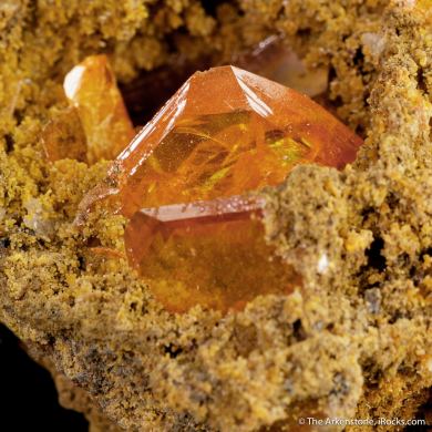 Wulfenite