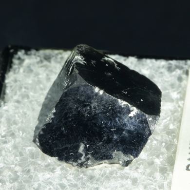 Bixbyite