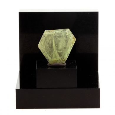 Green Beryl (polished slice).