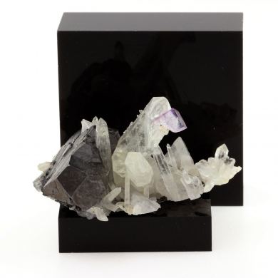 Wolframite Quartz and Fluorite.