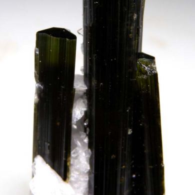 Tourmaline on Feldspar