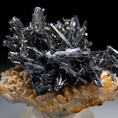 Stibnite on Quartz