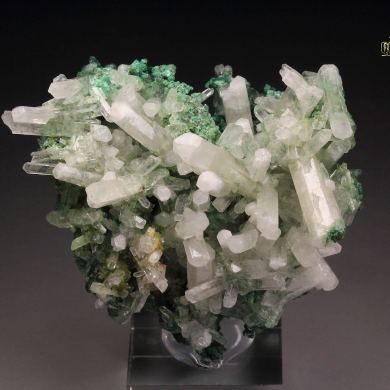 ARAGONITE var. LEAD-BEARING ARAGONITE (TARNOWIZITE), MALACHITE