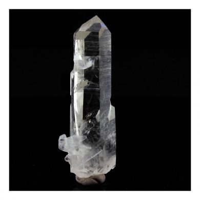 Quartz. 66.48 ct.