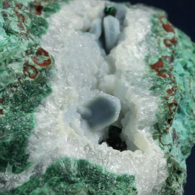 Chrysocolla on Malachite