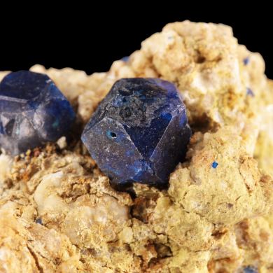 Boleite (fine rare crystals on matrix) - Amelia Mine, Boleo Dist., Santa Rosalia, Mulege Mun., Baja California Sur, Mexico (Type Locality)