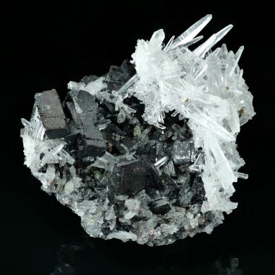 HUBNERITE and QUARTZ - Peru