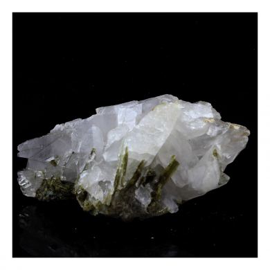 Quartz + Epidote. 206.40 ct.