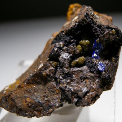 Chlorargyrite, Cerussite, Azurite