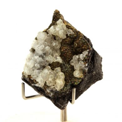 Chalcopyrite + Calcite. 165.80 ct.