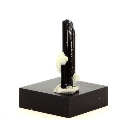 Schorl Tourmaline. 13.5 ct