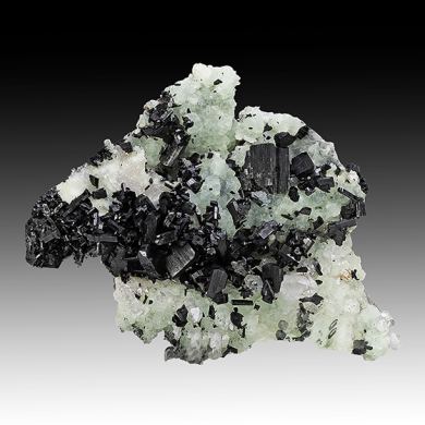 Babingtonite with Prehnite, Quartz