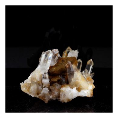 Quartz + Siderite. 152.0 ct.