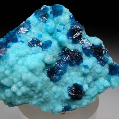 Veszelyite on Hemimorphite