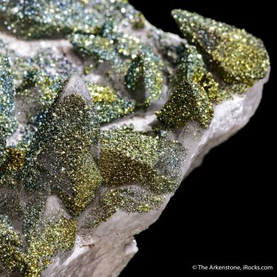 Chalcopyrite on Calcite