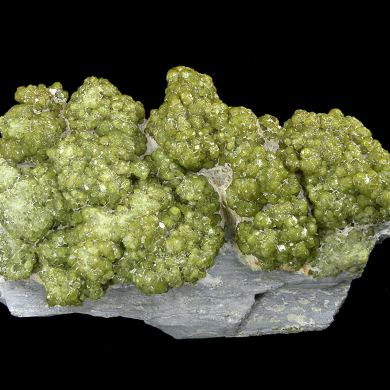 Andradite / (var - Demantoid)