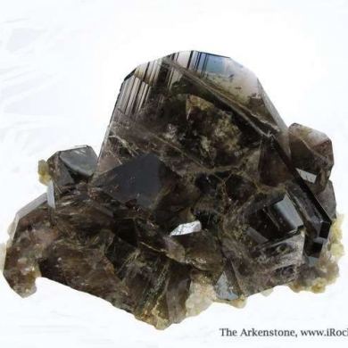 Ferroaxinite