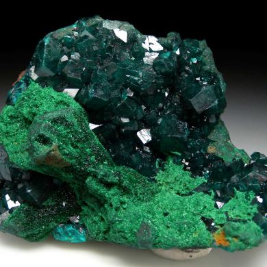 Dioptase with Malachite