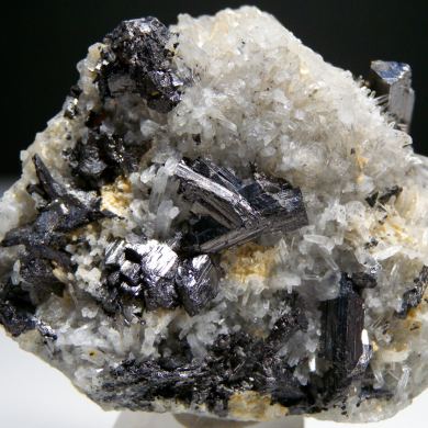 Enargite on Quartz