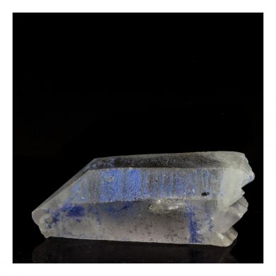 Quartz + Dumortierite. 193.5 ct.