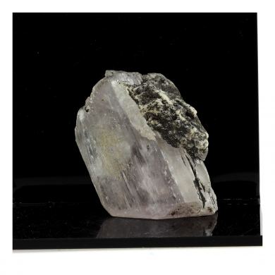 Spodumene. 460.0 ct.