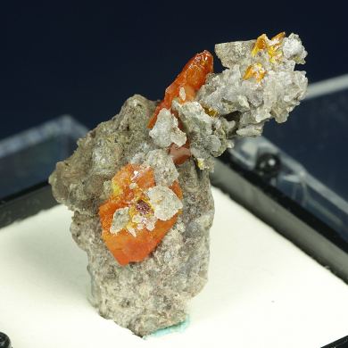 Wulfenite